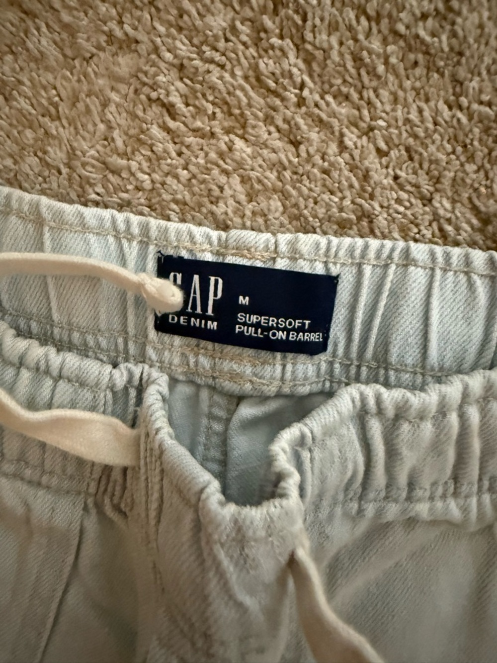 GAP NWOT❗️Super Soft Pull On Barrel Jeans - Picture 6 of 12
